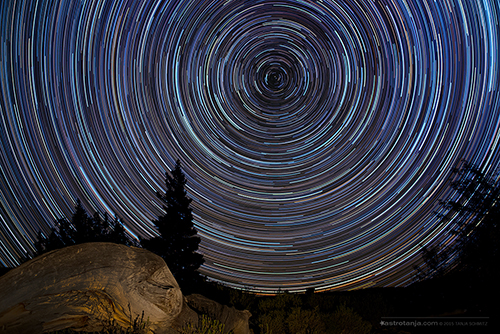 Blog2a_StarTrails_316x30sec_158min_iso800_32mm_5D_sml