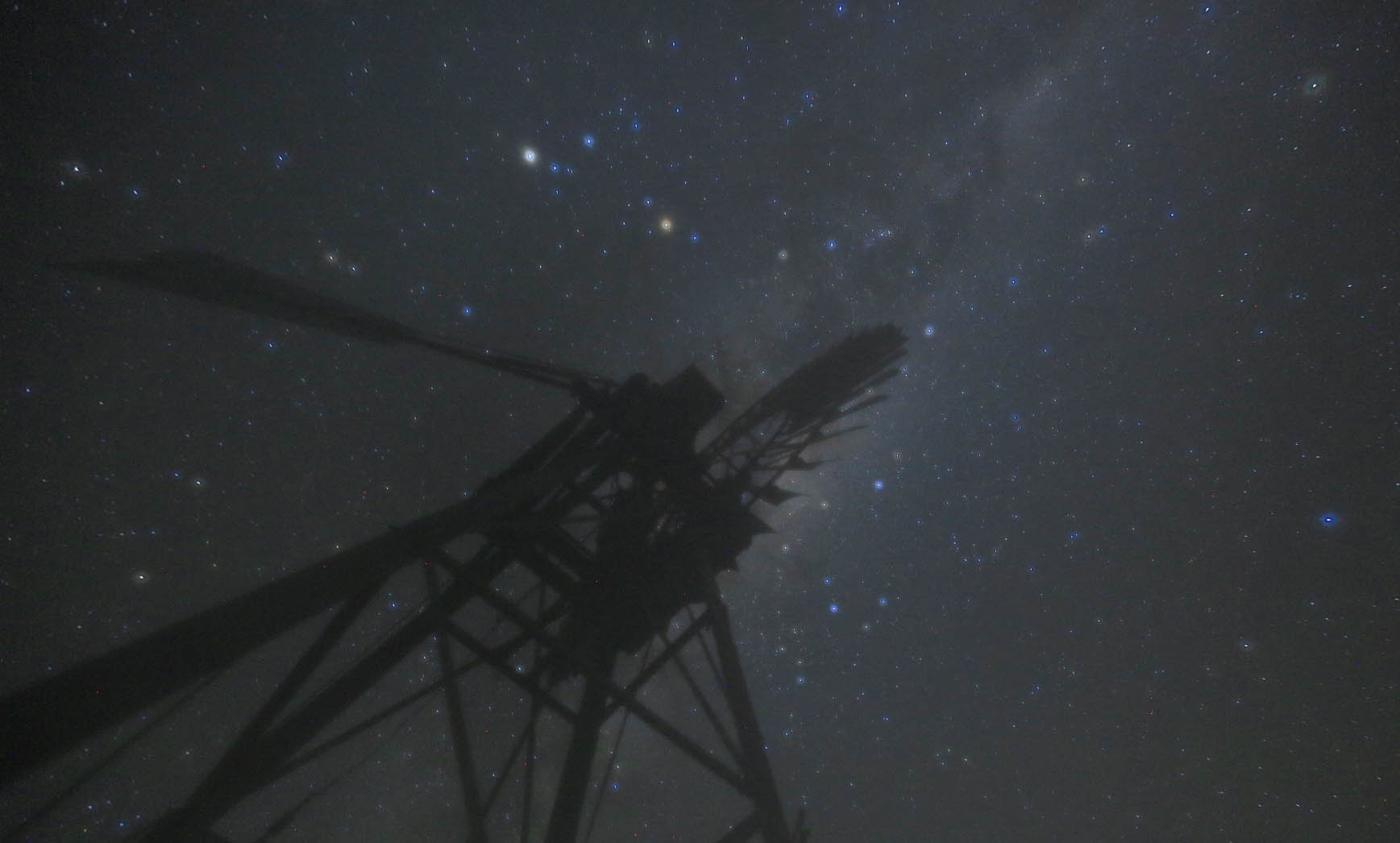 Windmill Milky Way ruined by dew