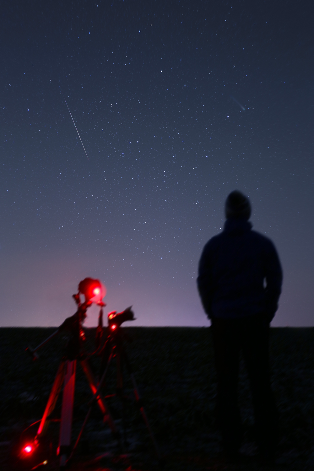 Alex Conu geminid meteor and comet lovejoy