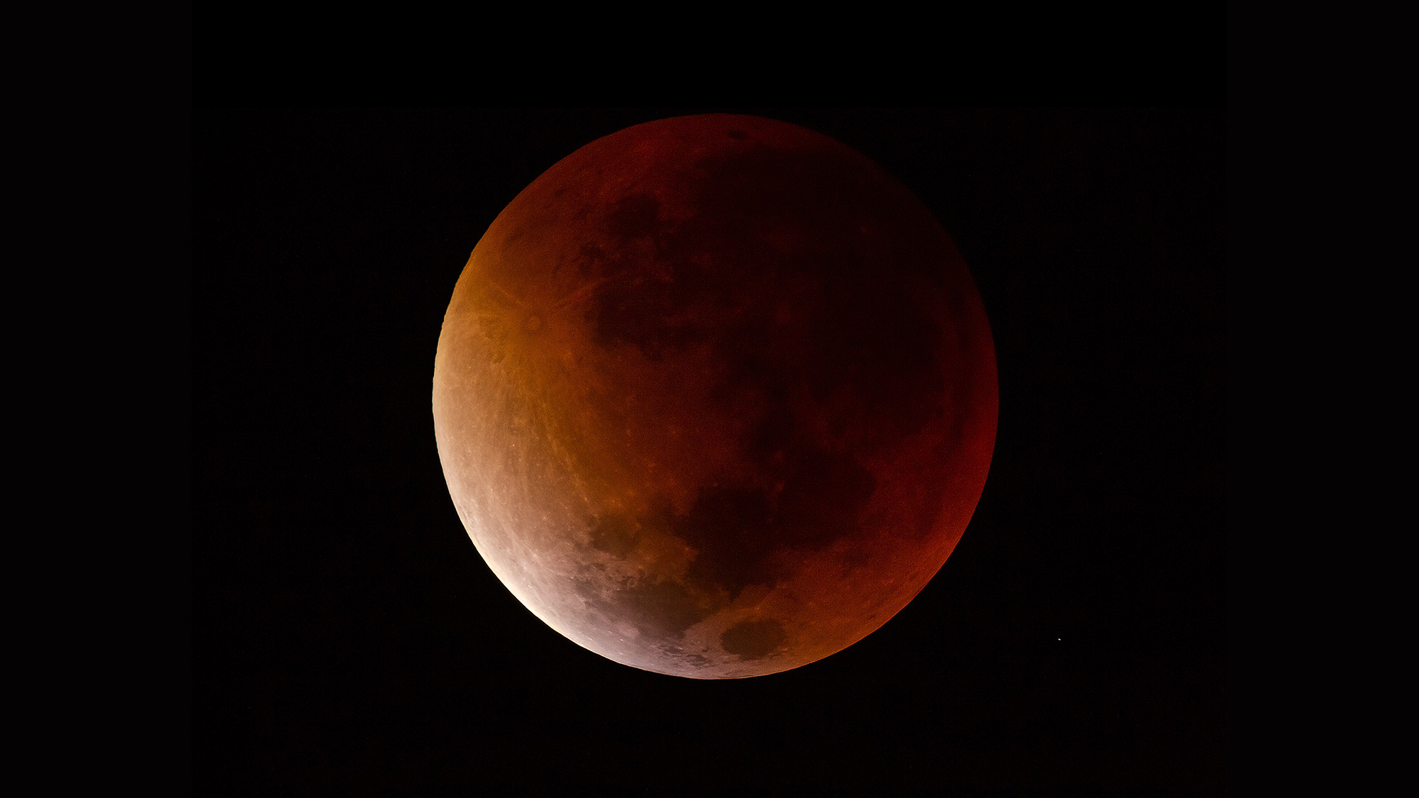 2015-Total-LunarEclipse-CSM30293-web